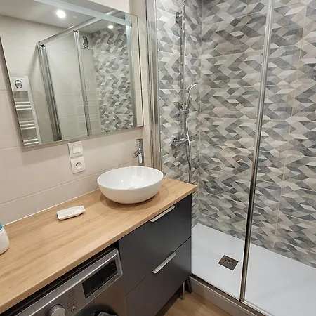 Apartment 4 Pers Renove, Lumineux, Au Centre Des Gets, Proche Pistes Et Commerces - Fr-1-598-114 Les Gets